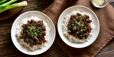 https://www.upstate.edu/cancer/images/recipe-korean-ground-beef-bowl400x200.jpg